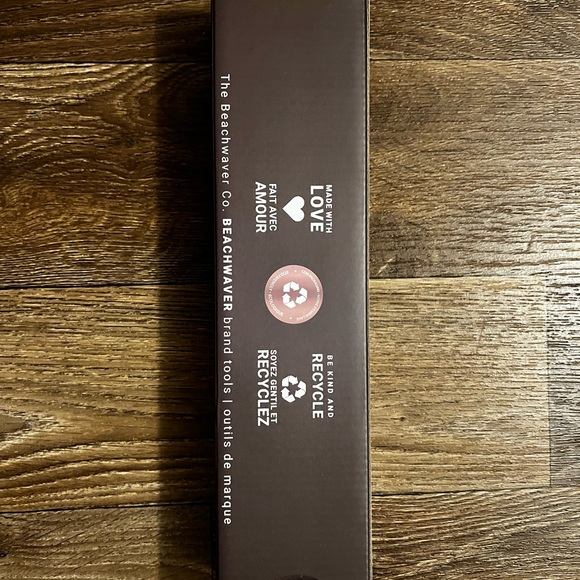 Beachwaver Coast-Pro Flat Iron ~ Brand New in Box! 💗 - Picture 5 of 5